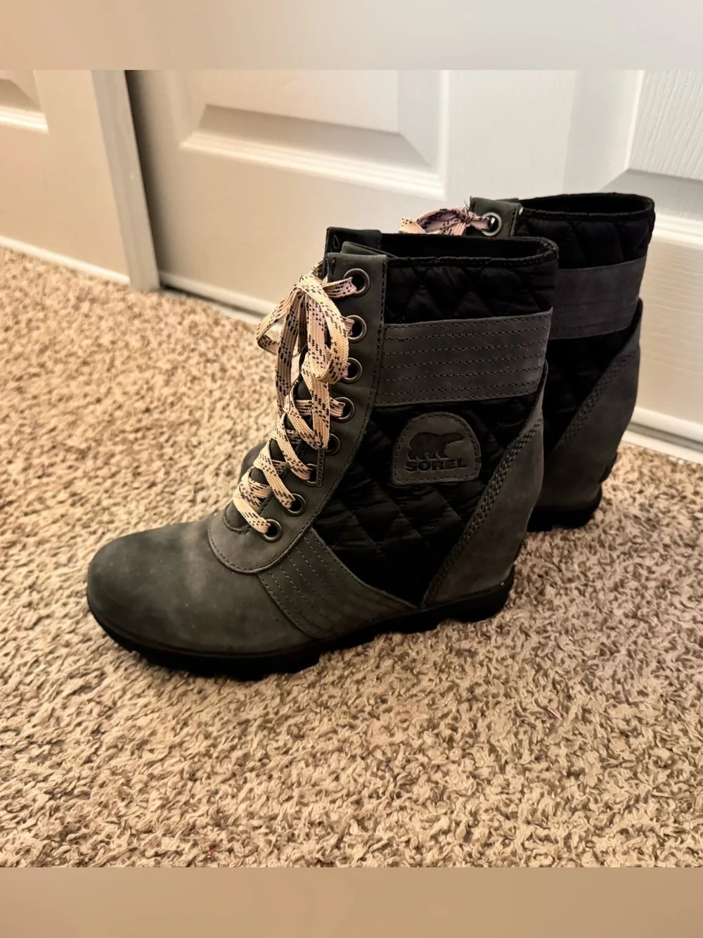 Sorel Lexie Wedge Hunter Green Lace Boots | Women’s 8